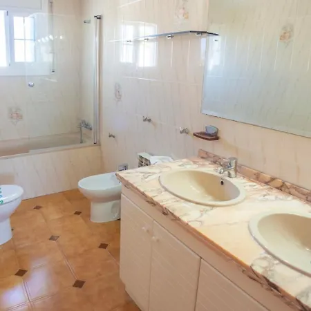 Holiday home Urbia - Xeckin Holidays *