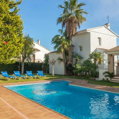 Urbia - Xeckin Holidays Calafell